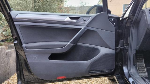 Volkswagen Golf Sw image 8