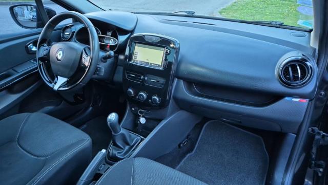 Renault Clio image 8