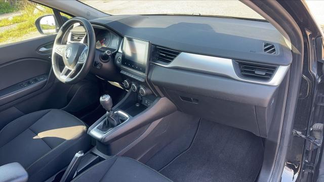 Renault Captur image 9