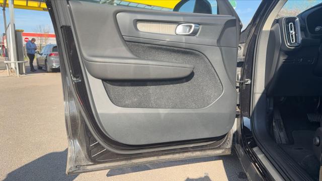 Volvo Xc40 image 5
