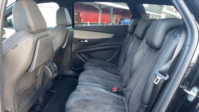 Peugeot 5008 image 4