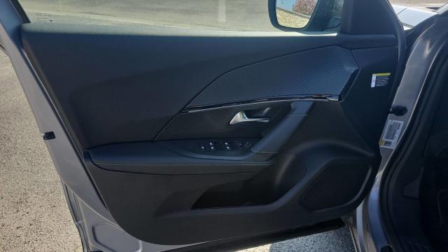 Peugeot 2008 image 5