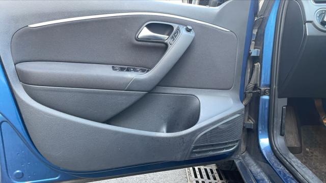 Volkswagen Polo image 9