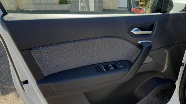 Renault Captur image 5