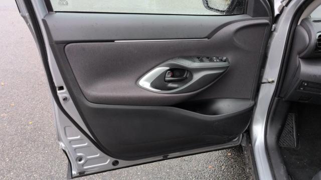 Toyota Yaris Cross image 9