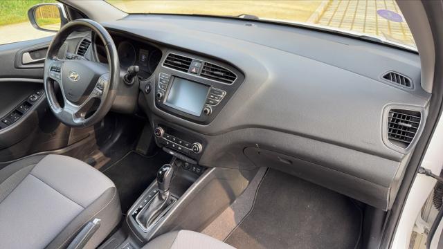 Hyundai I20 image 6
