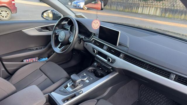 Audi A4 image 8