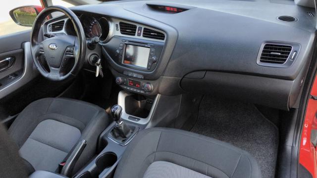 Kia Ceed image 5