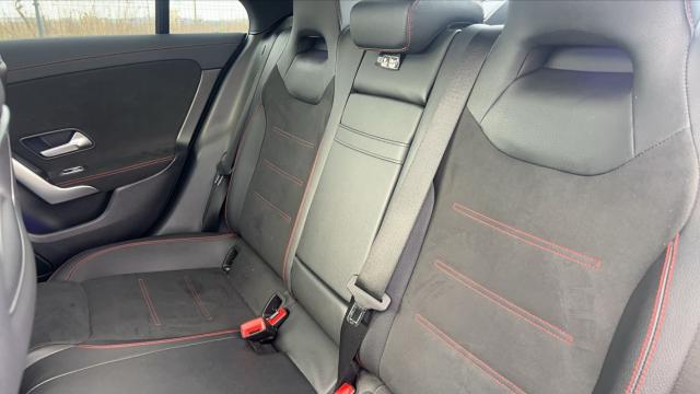 Mercedes Benz Classe Cla image 5