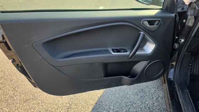 Alfa Romeo Mito image 9