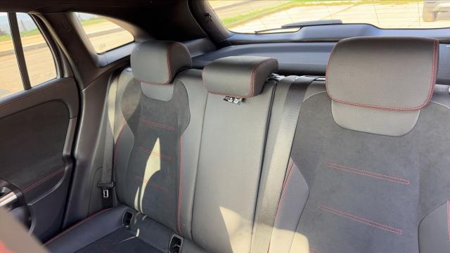 Mercedes Benz Classe Gla image 5