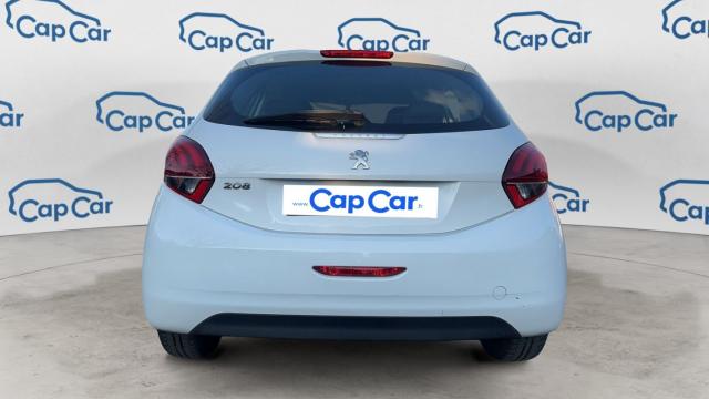 Peugeot 208 image 3