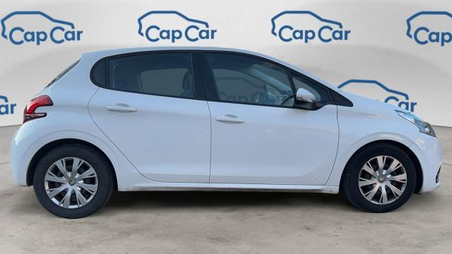 Peugeot 208 image 6
