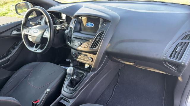 Ford Focus image 4
