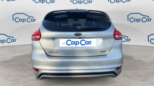 Ford Focus image 6