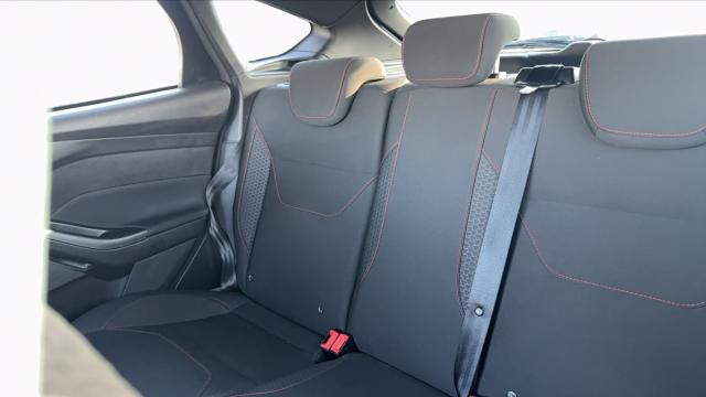 Ford Focus image 3