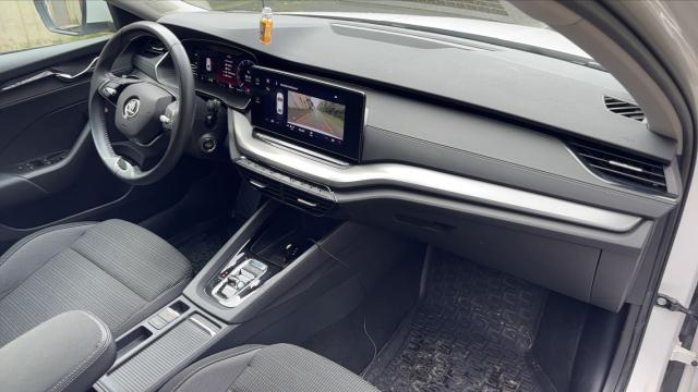 Skoda Octavia image 8