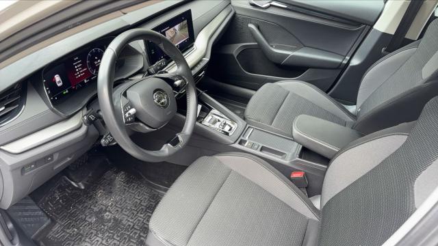 Skoda Octavia image 1