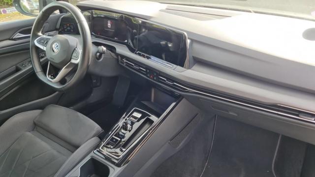 Volkswagen Golf image 6