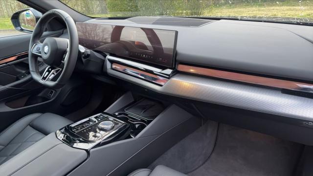 Bmw I5 image 7