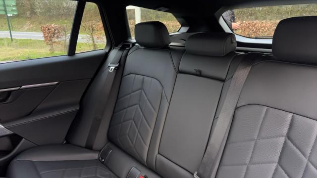 Bmw I5 image 3