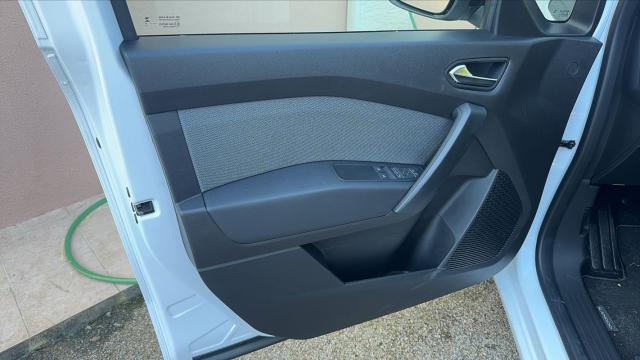 Renault Kangoo image 6