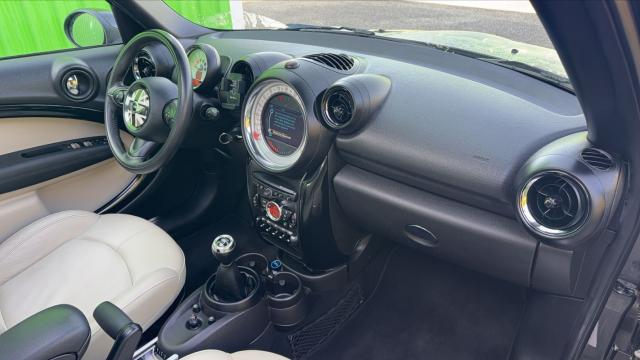 Mini Countryman image 3