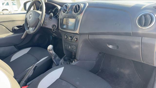 Dacia Sandero image 8