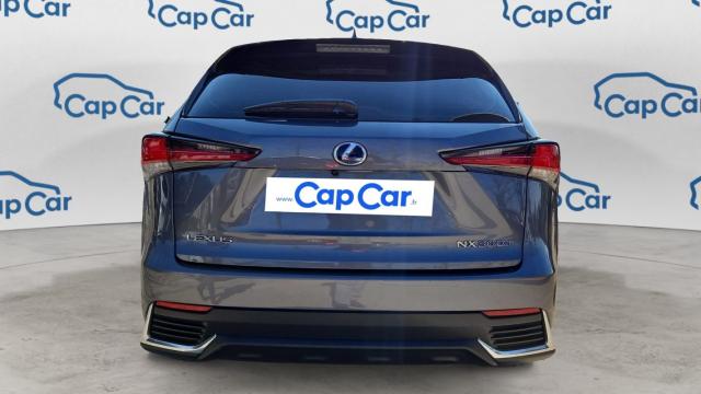 Lexus Nx 300h image 2