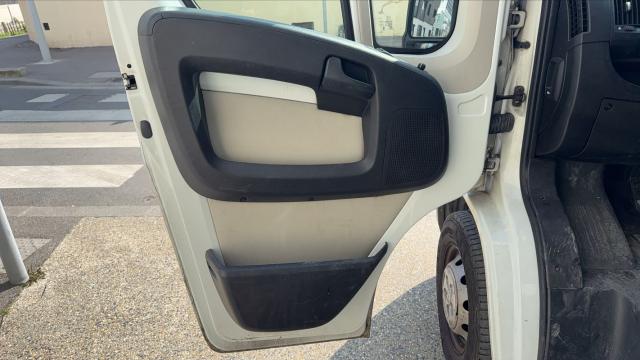 Peugeot Boxer image 3
