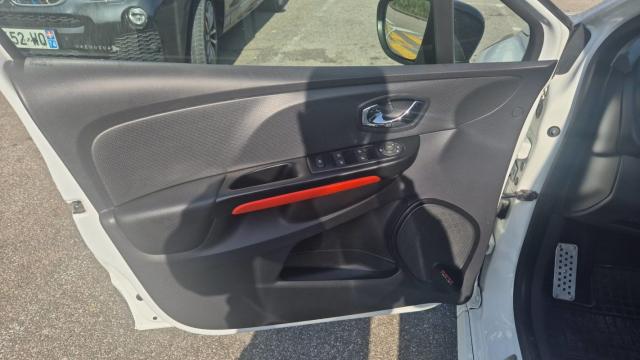 Renault Clio image 9