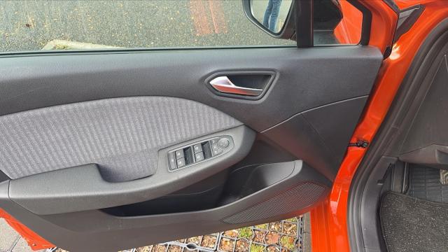 Renault Clio image 4