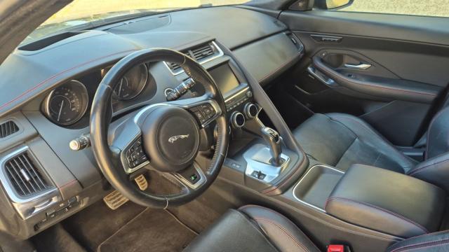 Jaguar E-Pace image 8
