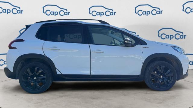 Peugeot 2008 image 8