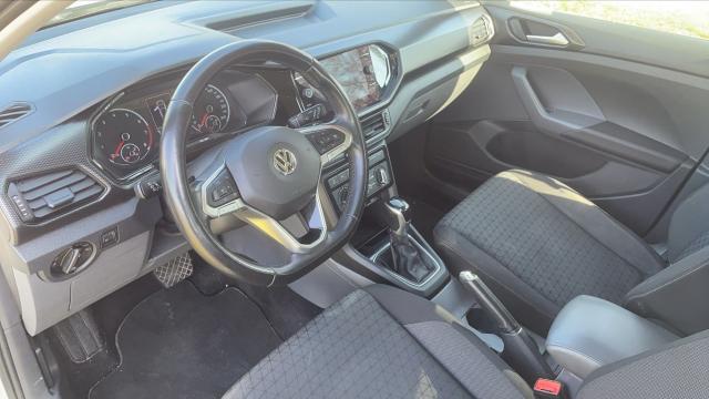 Volkswagen T-Cross image 3