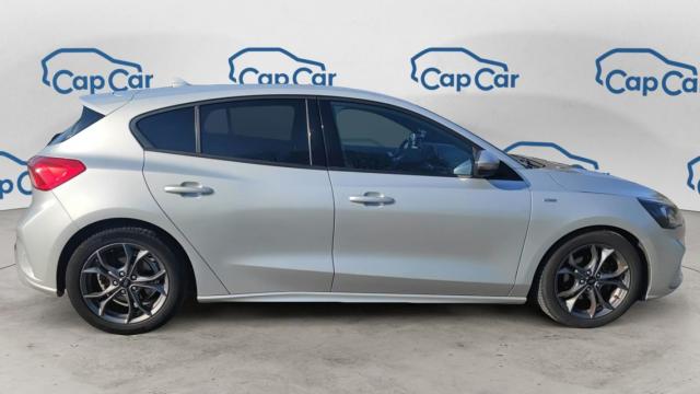 Ford Focus image 6