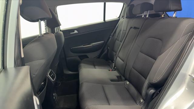 Kia Sportage image 2