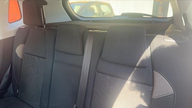 Peugeot 2008 image 6