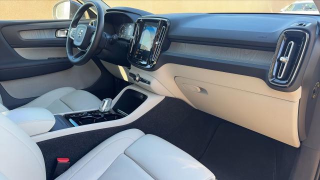Volvo Xc40 image 7
