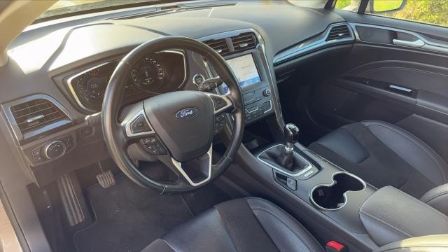 Ford Mondeo image 6