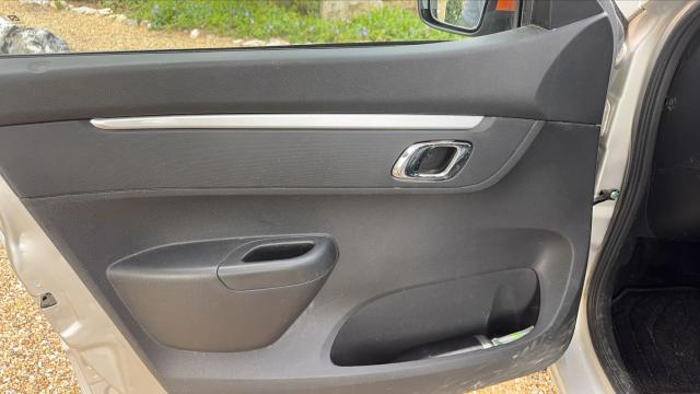 Dacia Spring image 8