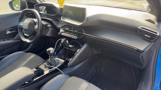 Peugeot 208 image 4