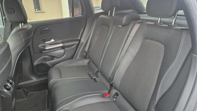 Mercedes Benz Classe Gla image 2