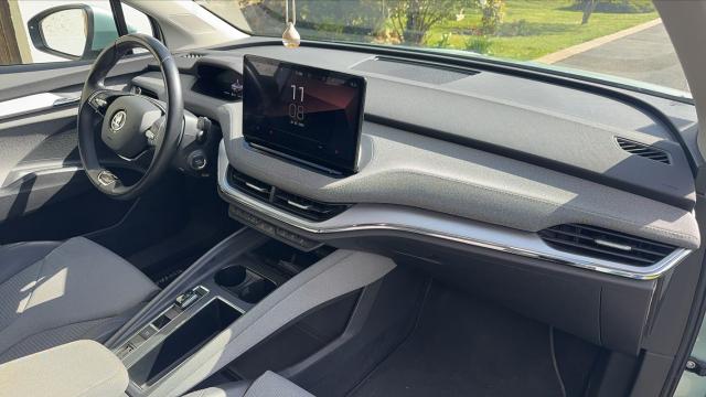 Skoda Enyaq image 1