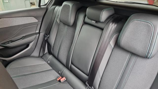 Peugeot 308 image 3