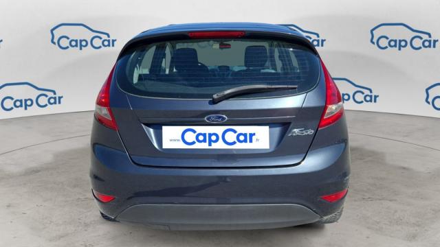 Ford Fiesta image 9