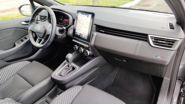 Renault Clio image 9