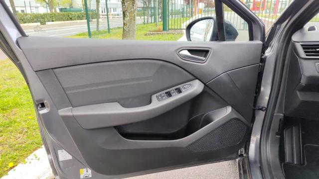 Renault Clio image 7