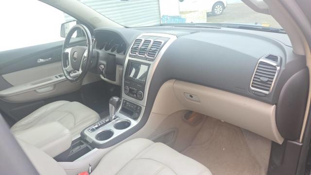 Gmc Acadia image 8