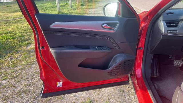 Renault Arkana image 8